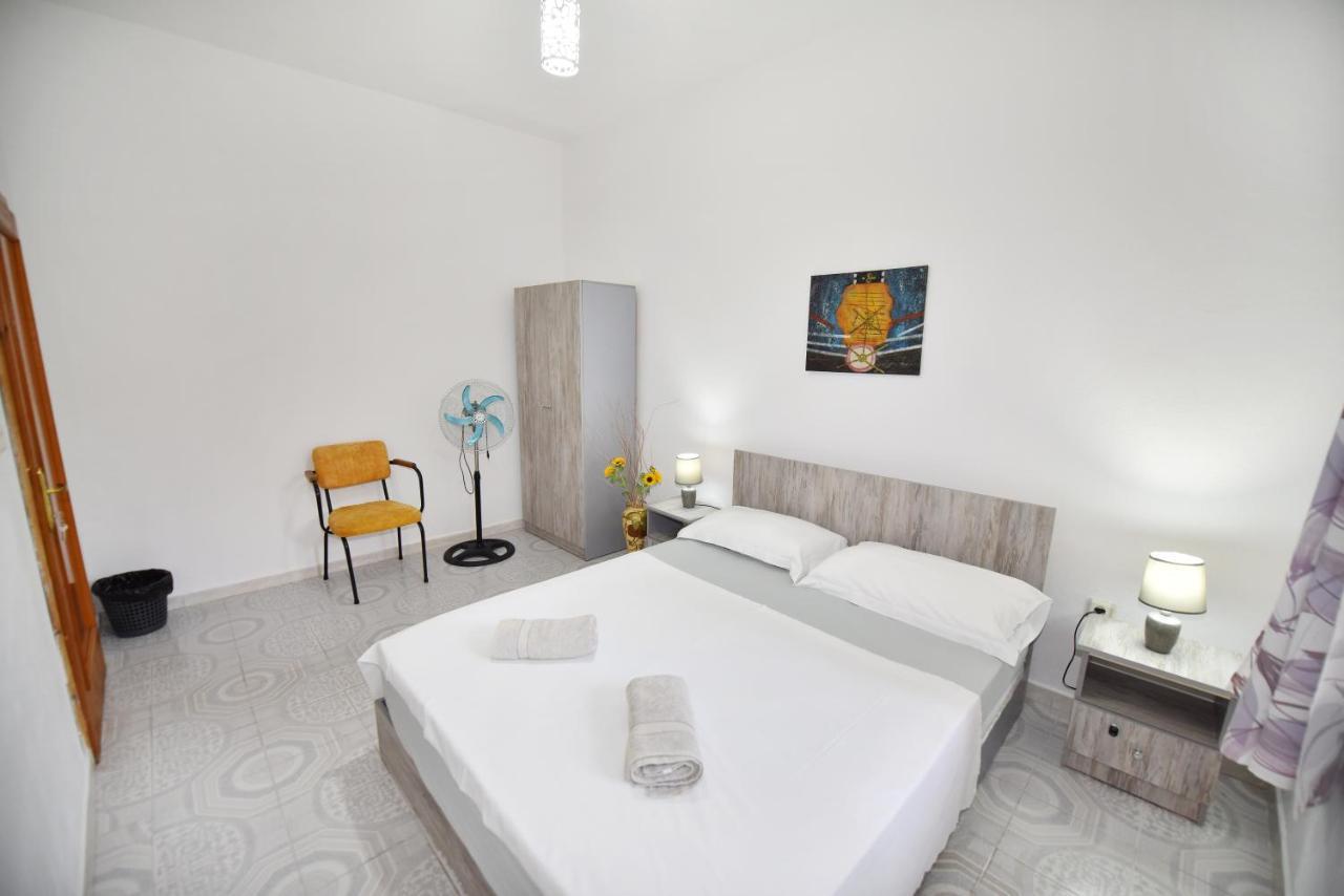 12 B&B Shkodër 외부 사진